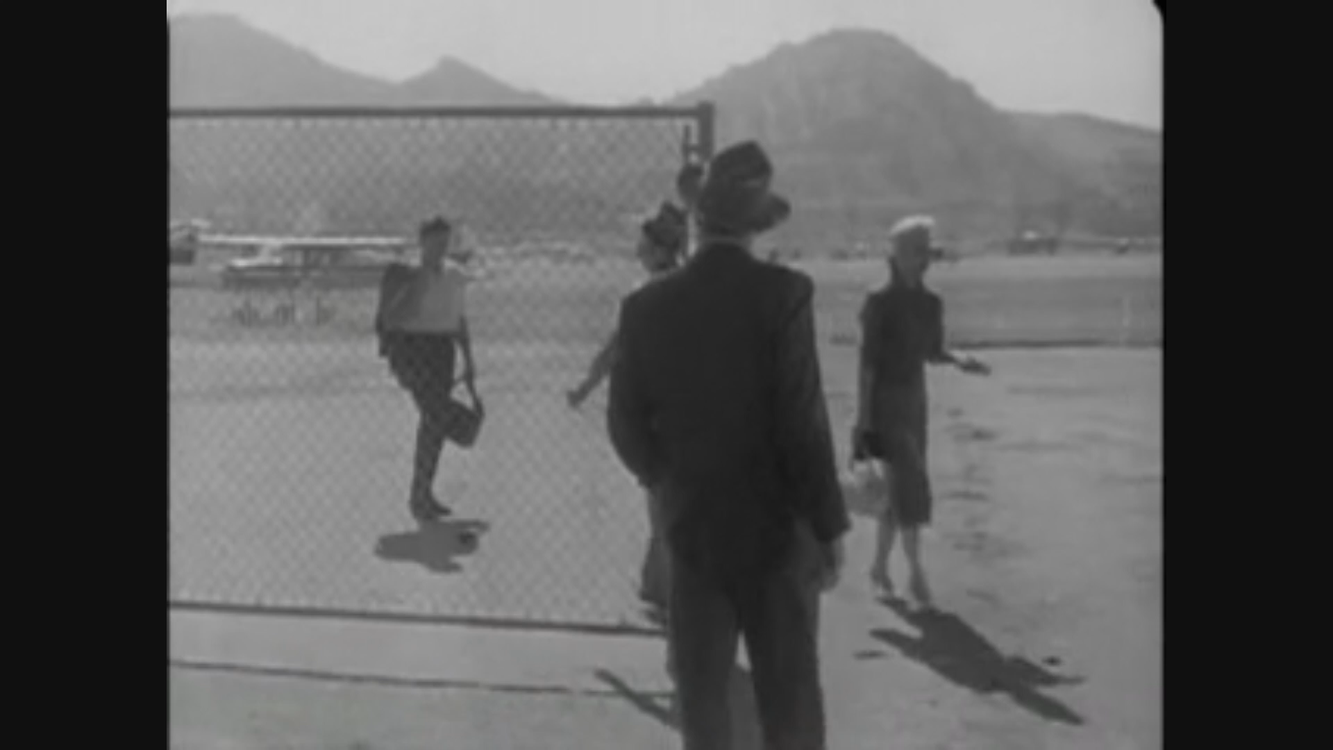 Thumbnail image for Public Domain: Man with Camera - Ep.3