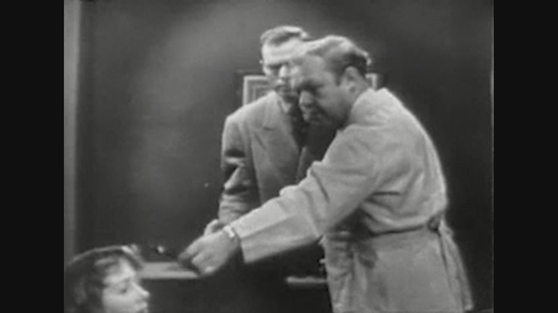 Thumbnail image for Public Domain TV - Lights Out - "The Mad Dullaghen"
