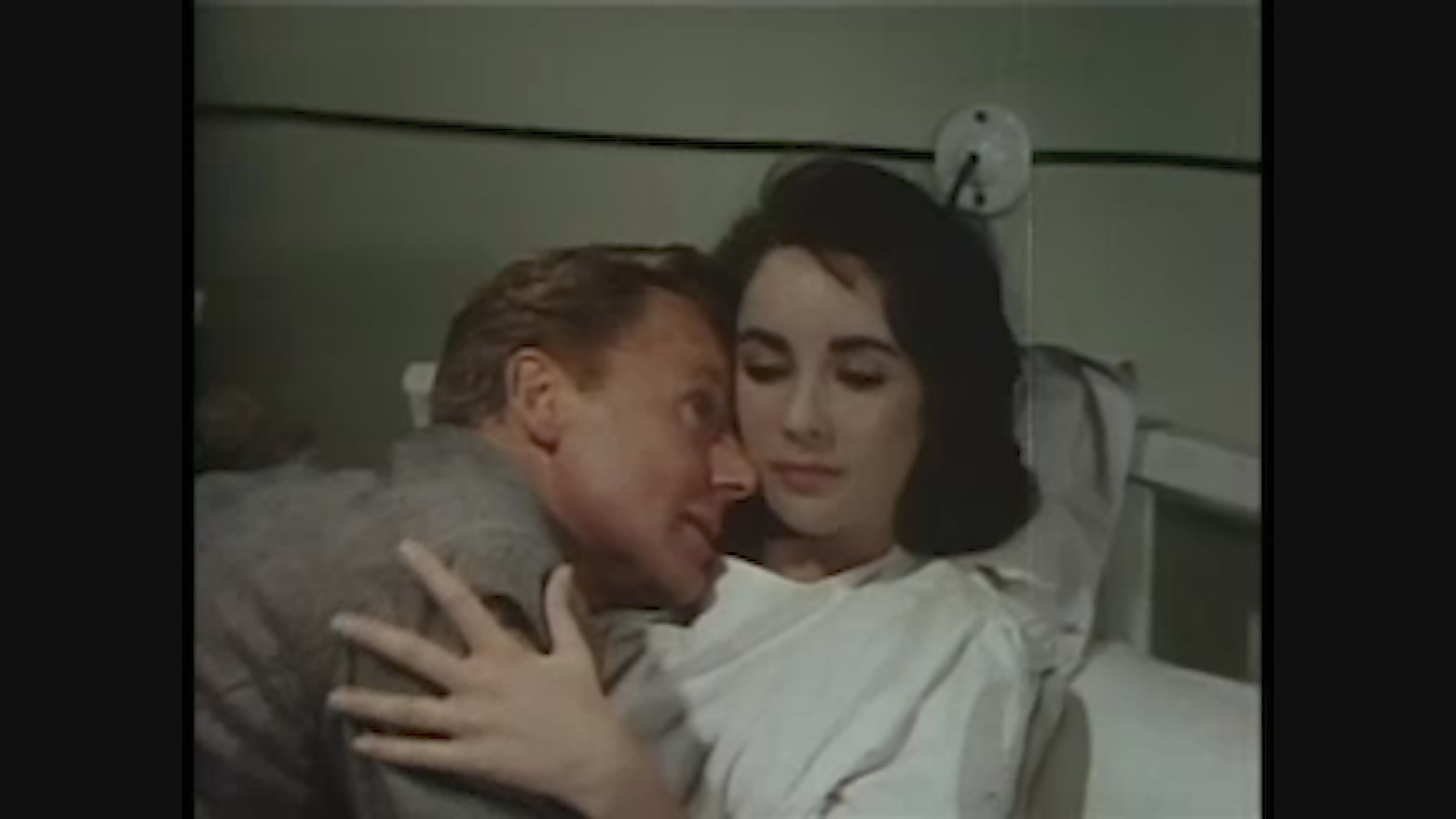 Thumbnail image for Public Domain Film: "The Last Time I Saw Paris" - Elizabeth Taylor (1954)