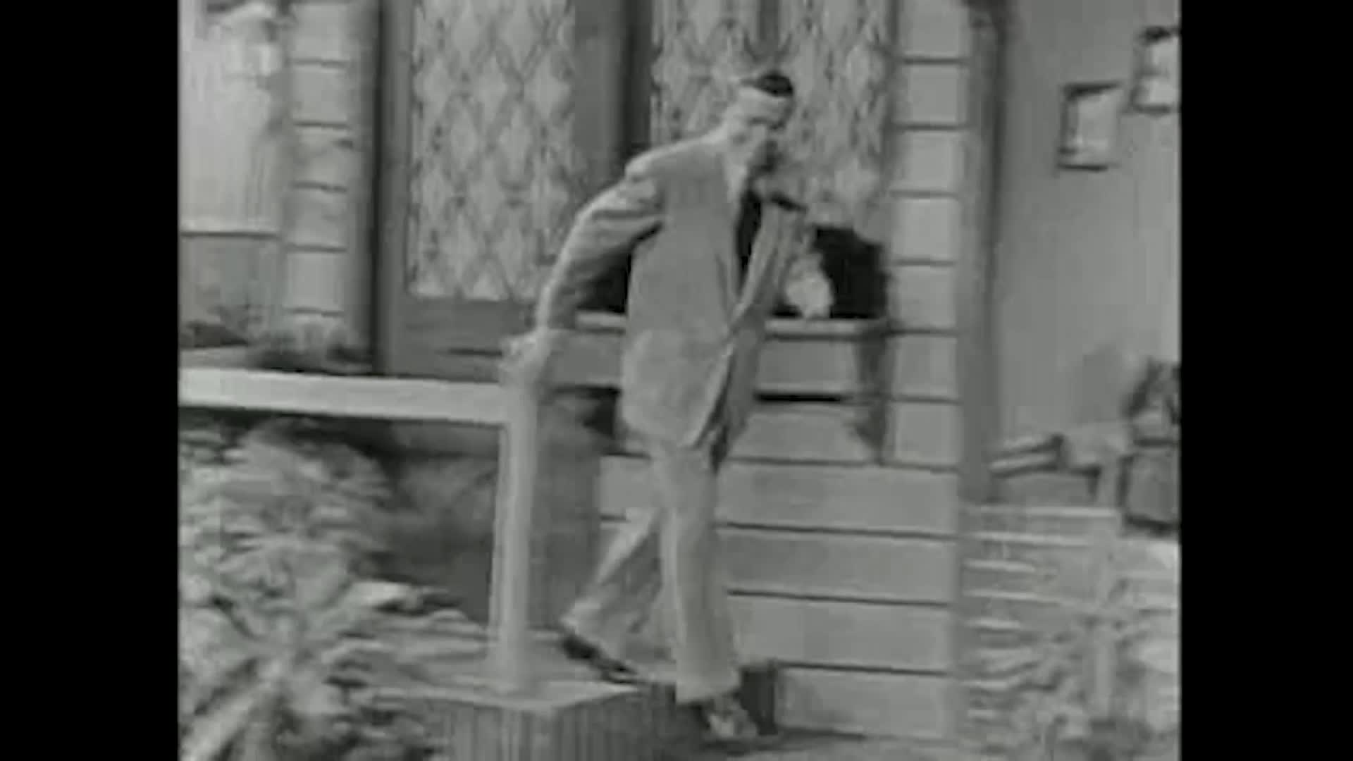Thumbnail image for TV Rewind - Burns & Allen - "The Income Tax Man"